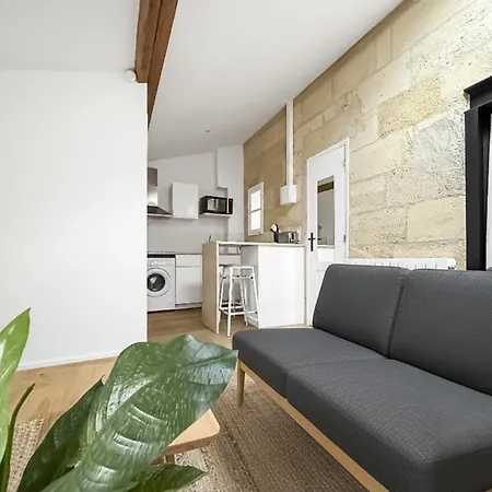 Parenthese Douce Au Phare *